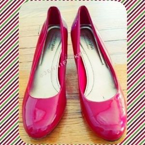 Red Heels Comfort Plus Sz 9